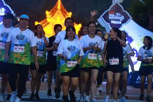 BIB: 446, 048, 517, 194, 047
                            <button type="button" onclick="openModal(22341683)" class="btn btn-primary btn-sm float-right btn-popup" data-toggle="modal" data-target=".modal-high-quality">
                        <i class="fas fa-shopping-cart"></i> Add to Cart
                    </button>
                                            <button type="button" onclick="isThisMe(22341683, true)" class="btn btn-success btn-sm float-right btn-popup btn-isme hidden" data-toggle="tooltip" data-placement="bottom" title="นี่คือรูปของคุณใช่ไหม คลิกที่นี่เพื่อเอาเข้าอัลบั้ม">
                        <i class="fas fa-plus"></i> Add to album
                    </button>
                    <button type="button" onclick="isThisMe(22341683, false)" class="btn btn-warning btn-sm float-right btn-popup btn-isnotme hidden">
                        <i class="fas fa-ban"></i> Remove from album
                    </button>